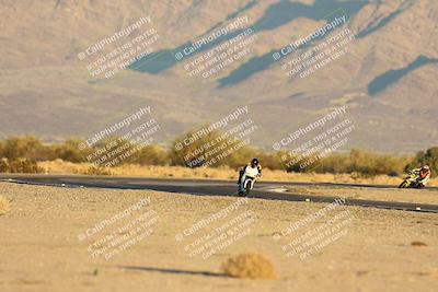 media/Dec-05-2025-CVMA Friday Practice (Fri) [[303bad9a84]]/3-Racer 3 (NRS)/Mock Race/